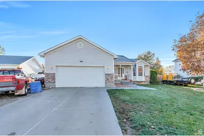 789 Country Club Dr, Stansbury Park, UT 84074 - Photo 2