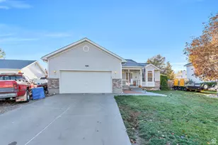 789 Country Club Dr, Stansbury Park, UT 84074 - Photo 2