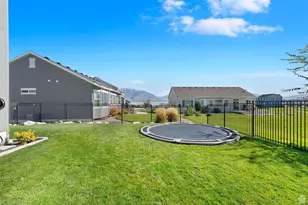 129 E Bliss Dr, Saratoga Springs, UT 84045 - Photo 24