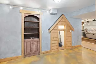 417 S 2025 W, Marriott-Slaterville City, UT 84404 - Photo 28