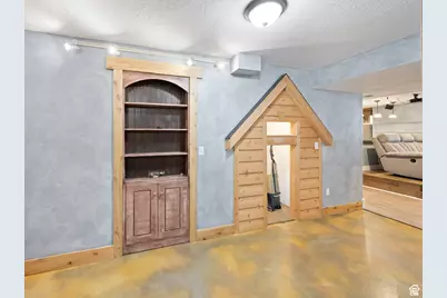 417 S 2025 W, Marriott-Slaterville City, UT 84404 - Photo 36