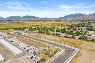 306 N 1070 E, Payson, UT 84651 - Photo 8