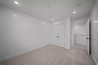 954 E Malibu Dr, Washington, UT 84780 - Photo 12