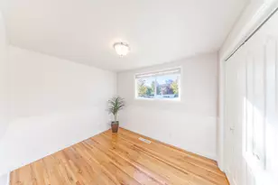 1884 N Alder St E, Layton, UT 84041 - Photo 16