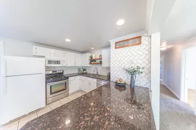 1884 N Alder St E, Layton, UT 84041 - Photo 12