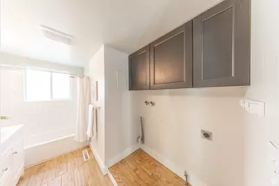 1884 N Alder St E, Layton, UT 84041 - Photo 20