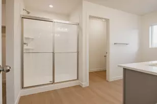 946 W Columbia Ct S, Riverdale, UT 84405 - Photo 8