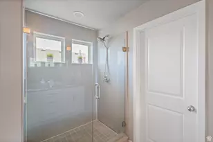 10421 S Split Rock Dr, South Jordan, UT 84009 - Photo 18