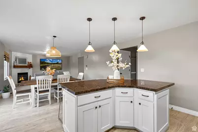 2844 S Island Fox Ln, Saratoga Springs, UT 84045 - Photo 14