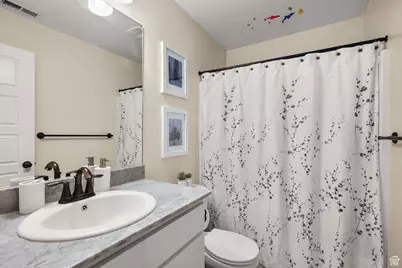 2844 S Island Fox Ln, Saratoga Springs, UT 84045 - Photo 32