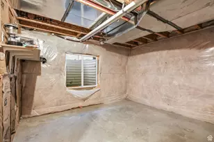 2844 S Island Fox Ln, Saratoga Springs, UT 84045 - Photo 34