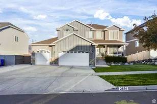 2844 S Island Fox Ln, Saratoga Springs, UT 84045 - Photo 2
