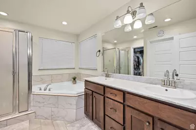 2844 S Island Fox Ln, Saratoga Springs, UT 84045 - Photo 20