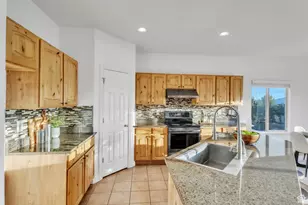 1961 Woodview Dr, Lehi, UT 84043 - Photo 10