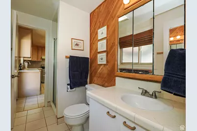 3091 S Teton Dr E, Salt Lake City, UT 84109 - Photo 22