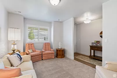 1124 S Neville St, Layton, UT 84041 - Photo 6