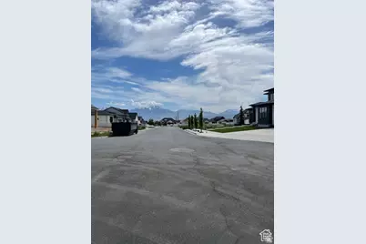 13374 S Hawks Crest Rd #219, Herriman, UT 84096 - Photo 6