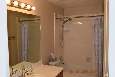 2517 N Dorchester Ave, Harrisville, UT 84414 - Photo 14