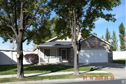 2517 N Dorchester Ave, Harrisville, UT 84414 - Photo 2