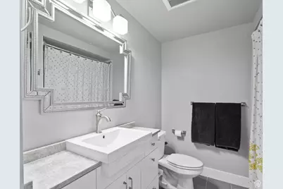 825 W 1320 N, West Bountiful, UT 84087 - Photo 10