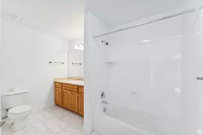 877 W 1920 S #C, Syracuse, UT 84075 - Photo 14