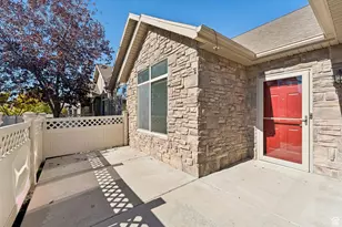 877 W 1920 S, Syracuse, UT 84075 - Photo 1