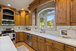 6373 W 10500 N, Highland, UT 84003 - Photo 12