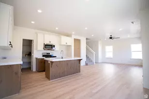 1084 N 1020 W, Salem, UT 84653 - Photo 2