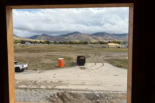 593 N 300 W, Smithfield, UT 84335 - Photo 6