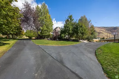 2960 N Ridge View Dr, North Logan, UT 84341 - Photo 6