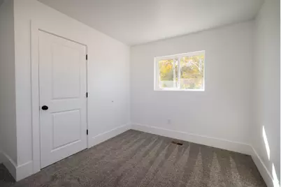 1015 S 1500 W, Vernal, UT 84078 - Photo 20