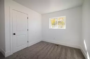 1015 S 1500 W, Vernal, UT 84078 - Photo 20