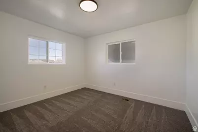 1015 S 1500 W, Vernal, UT 84078 - Photo 18