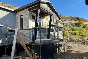 572 S Elena Ln, Ogden, UT 84404 - Photo 1