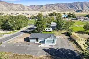 1938 N Walker Rd E, Tooele, UT 84074 - Photo 4