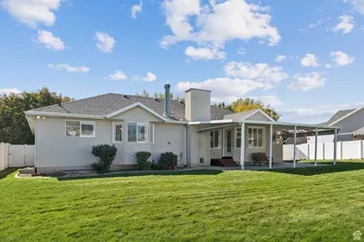 1434 W Autumn Oak Cir, West Jordan, UT 84088 - Photo 2