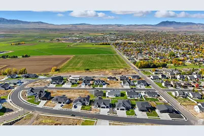 653 S 1140 E, Smithfield, UT 84335 - Photo 46
