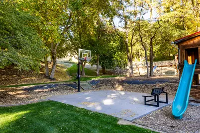 388 Quail Run Rd, Farmington, UT 84025 - Photo 82
