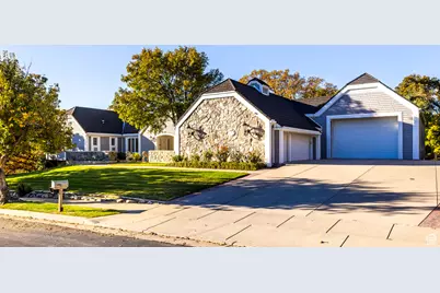 388 Quail Run Rd, Farmington, UT 84025 - Photo 2