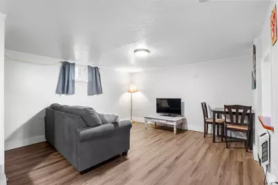 1005 E 300 S, Provo, UT 84606 - Photo 14