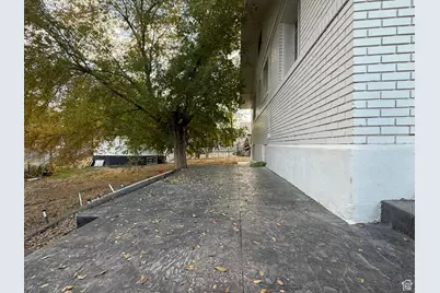 25 W Main St, Moroni, UT 84646 - Photo 36