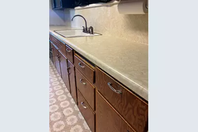 25 W Main St, Moroni, UT 84646 - Photo 10