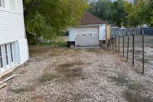 25 W Main St, Moroni, UT 84646 - Photo 38