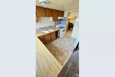 1010 Sullivan Rd, Ogden, UT 84403 - Photo 10
