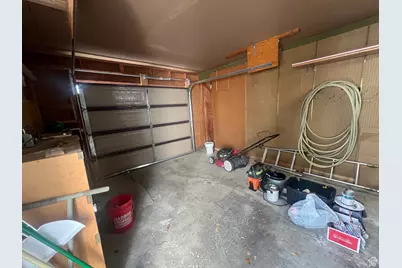 819 Castle Gate Cir, Helper, UT 84526 - Photo 30