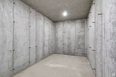 76 W 200 S, Hyde Park, UT 84318 - Photo 50