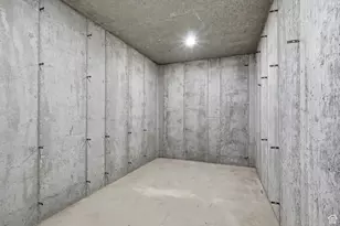 76 W 200 S, Hyde Park, UT 84318 - Photo 50