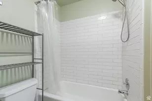 937 E Essex Ct Way S, Midvale, UT 84047 - Photo 30