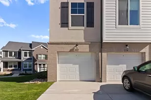 782 N Pratt Ln, Saratoga Springs, UT 84045 - Photo 2