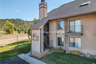 390 E 300 S, Parowan, UT 84761 - Photo 2